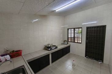 PASIR PUTIH/GUNUNG RAPAT