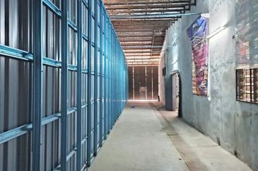 Pengkalan Station 18