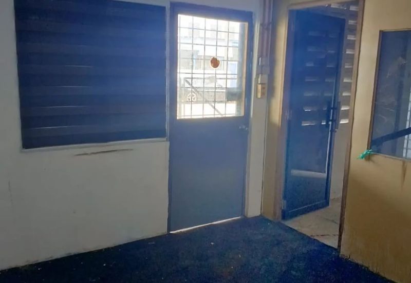 Pengkalan Station 18