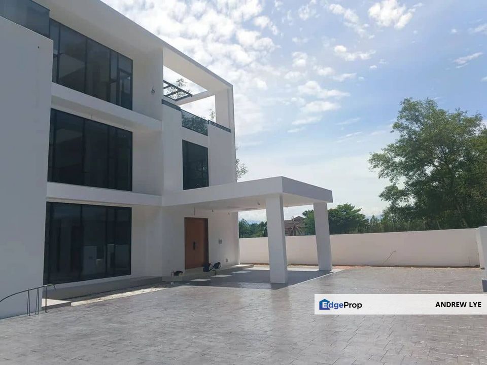 Meru Valley 3 Storey Bungalow House For Sale , Perak, Ipoh