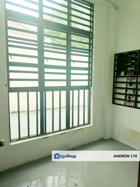 Ipoh Town Ground Floor Shoplot for Rent, Perak, Ipoh