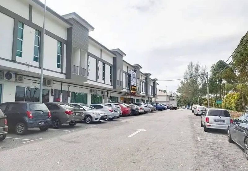 Airport Square (Taman Maju Rapat)