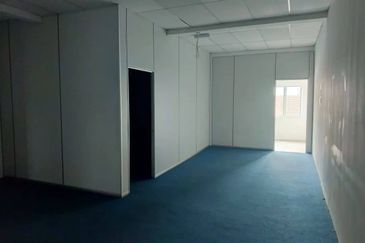 Airport Square (Taman Maju Rapat)