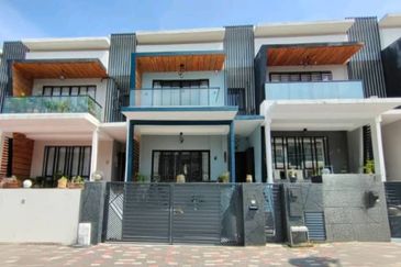 Panorama Lapangan Perdana