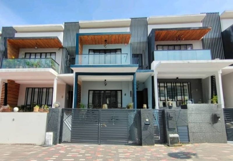 Panorama Lapangan Perdana