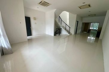 Panorama Lapangan Perdana