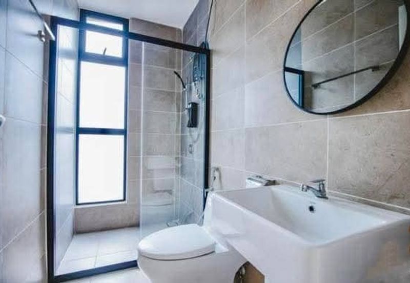 THE COVE HILLSIDE RESIDENCE