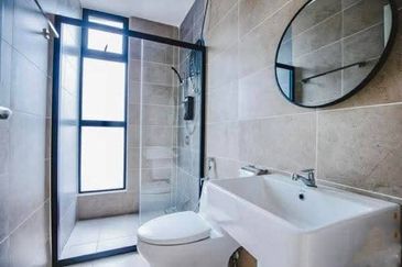 THE COVE HILLSIDE RESIDENCE