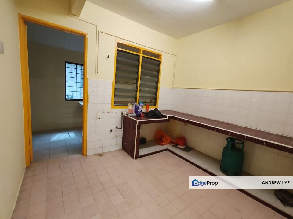 Menglembu Double Storey House For Rent, Perak, Kinta