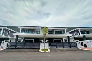 Seri Teratai @ Botani