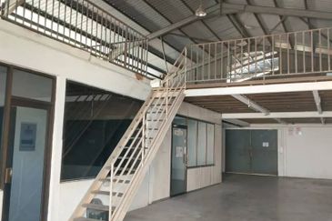 Kawasan Perindustrian Pengkalan 2