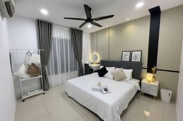 Manhattan Condominium