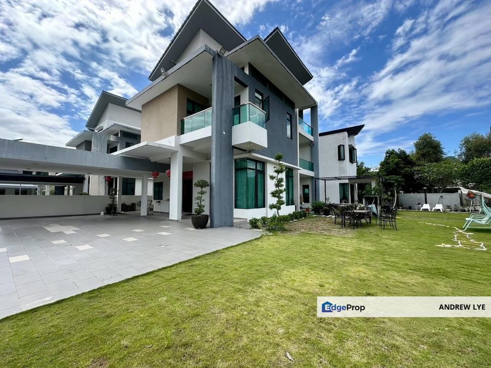 Uplands 3 Storey Bungalow For sale , Perak, Ipoh