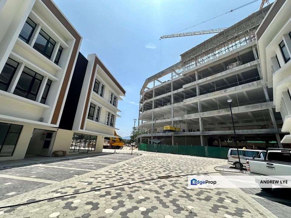 Piccadilly Greentown 3 Storey Shoplot for Rent, Perak, Ipoh