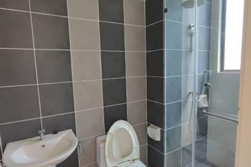 Upper East @ Tiger Lane