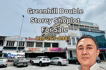 Persiaran Greenhill, Kampung Jawa