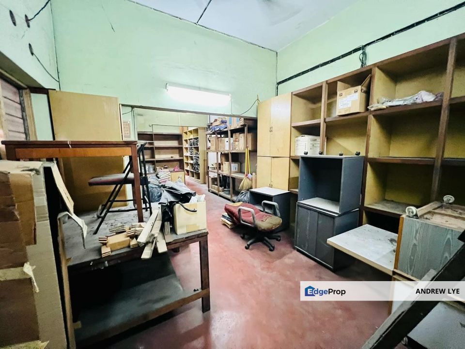 Persiaran Greenhill Double Storey Shoplot for Sale , Perak, Ipoh