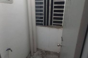 D'Aman Residences, Meru