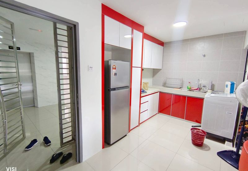 Manhattan Condominium