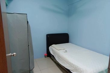 Manhattan Condominium