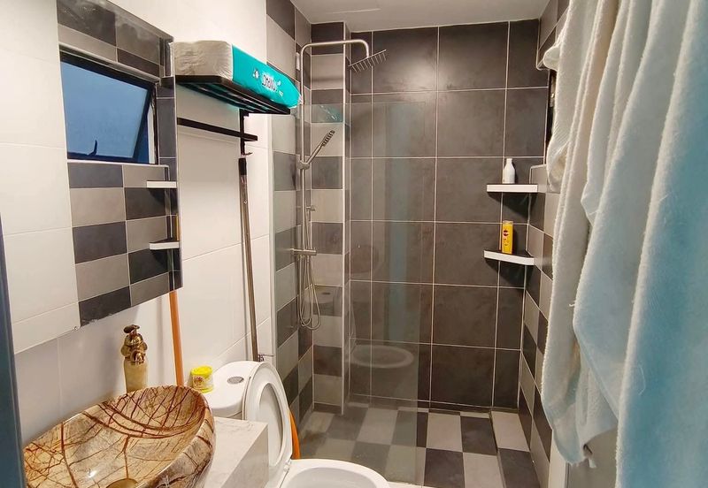 Manhattan Condominium