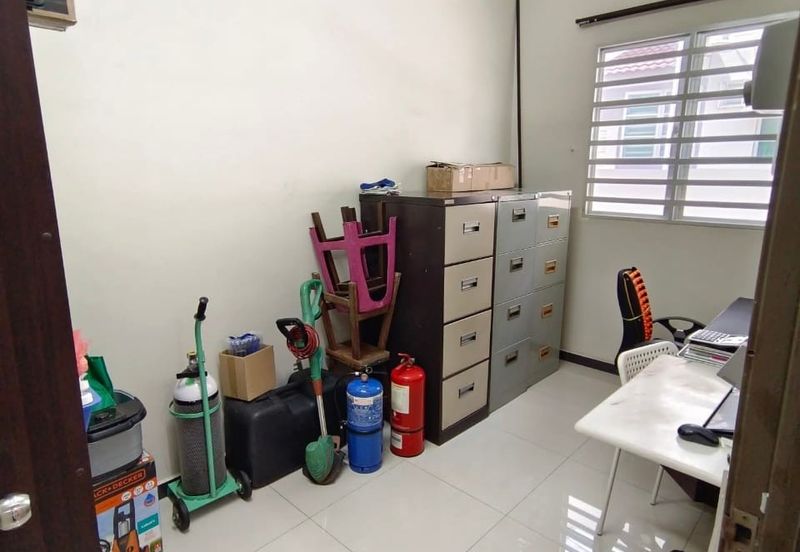 Taman Pengkalan Utama