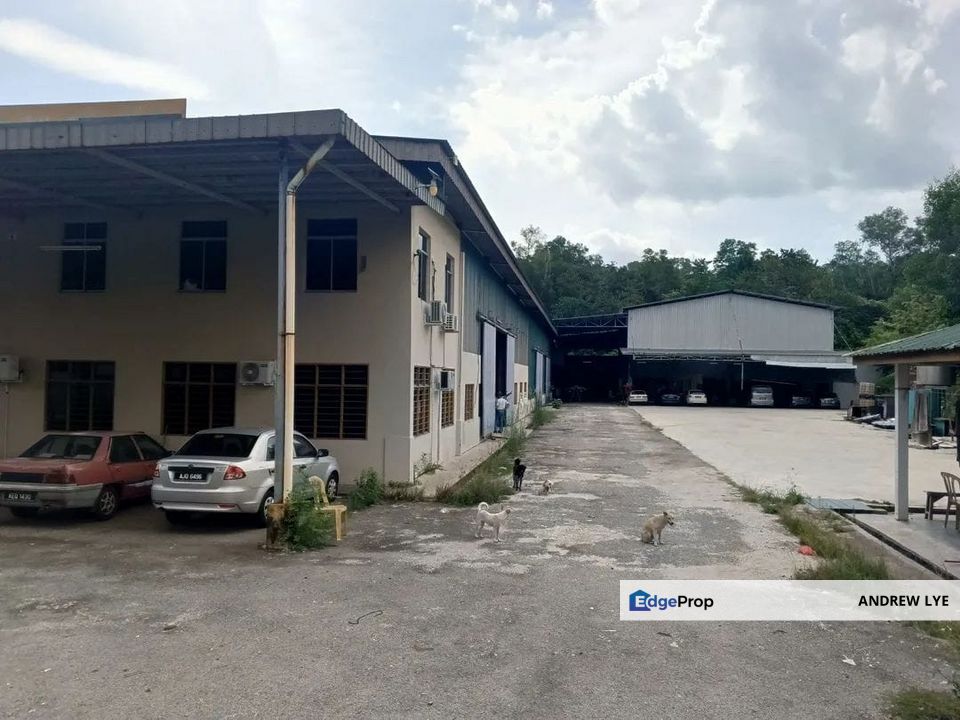 Lahat Bungalow Factory Warehouse for Rent, Perak, Menglembu