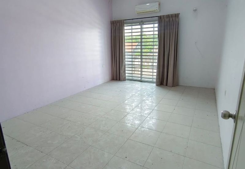 Arena Tasek Putra (Tasek Nova)