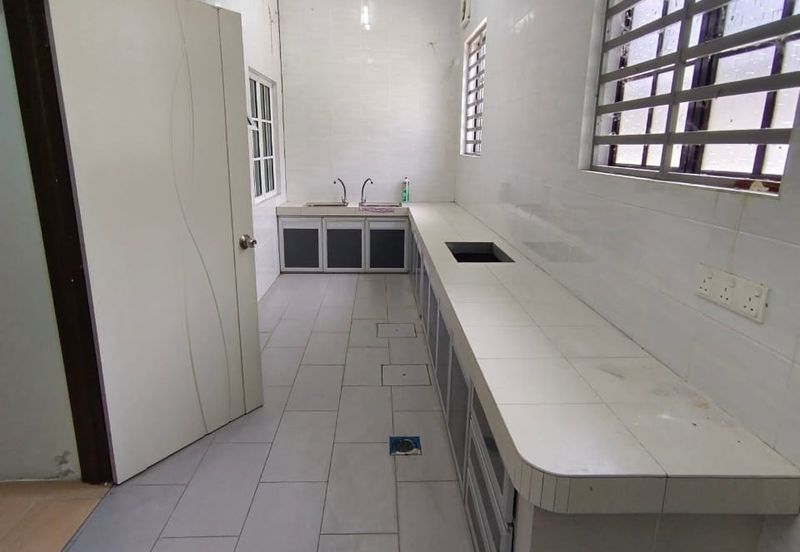 Arena Tasek Putra (Tasek Nova)