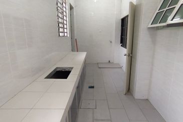 Arena Tasek Putra (Tasek Nova)