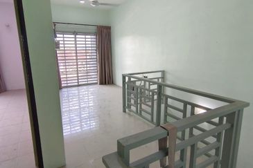 Arena Tasek Putra (Tasek Nova)