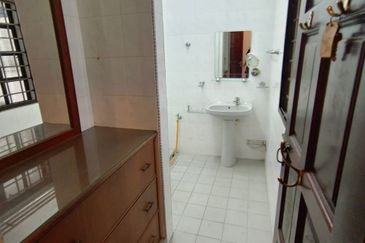 Taman Ipoh Selatan (Ipoh Garden South)