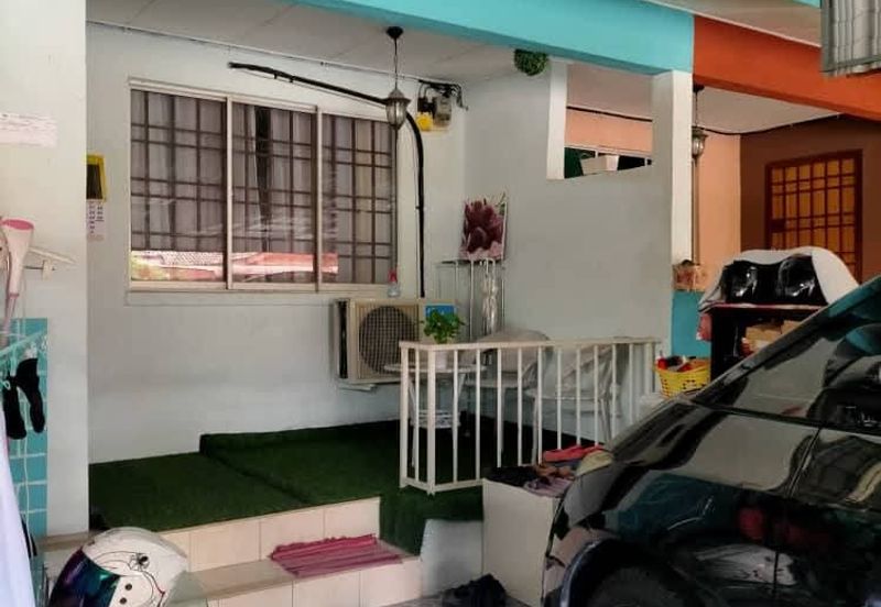 Taman Halaman Meru Permai