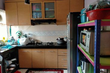 Taman Halaman Meru Permai