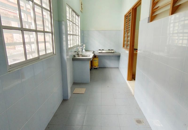 Panorama Lapangan Perdana