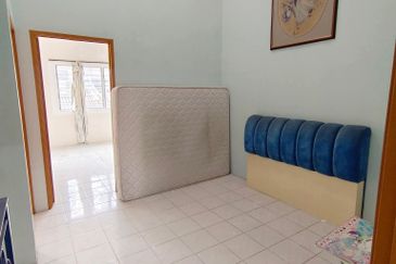 Panorama Lapangan Perdana