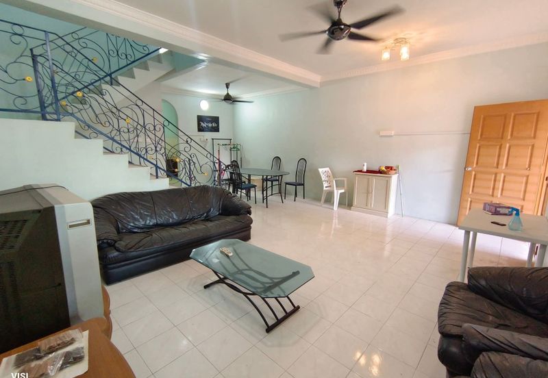 Panorama Lapangan Perdana