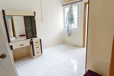 Panorama Lapangan Perdana