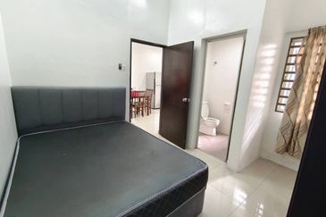 Taman Pengkalan Tiara