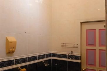 TAMAN PENGKALAN MAKMUR