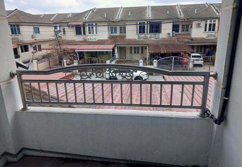 TAMAN PENGKALAN MAKMUR