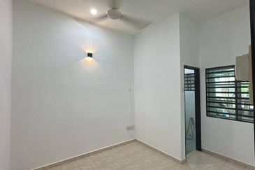 TAMAN PENGKALAN HARMONI