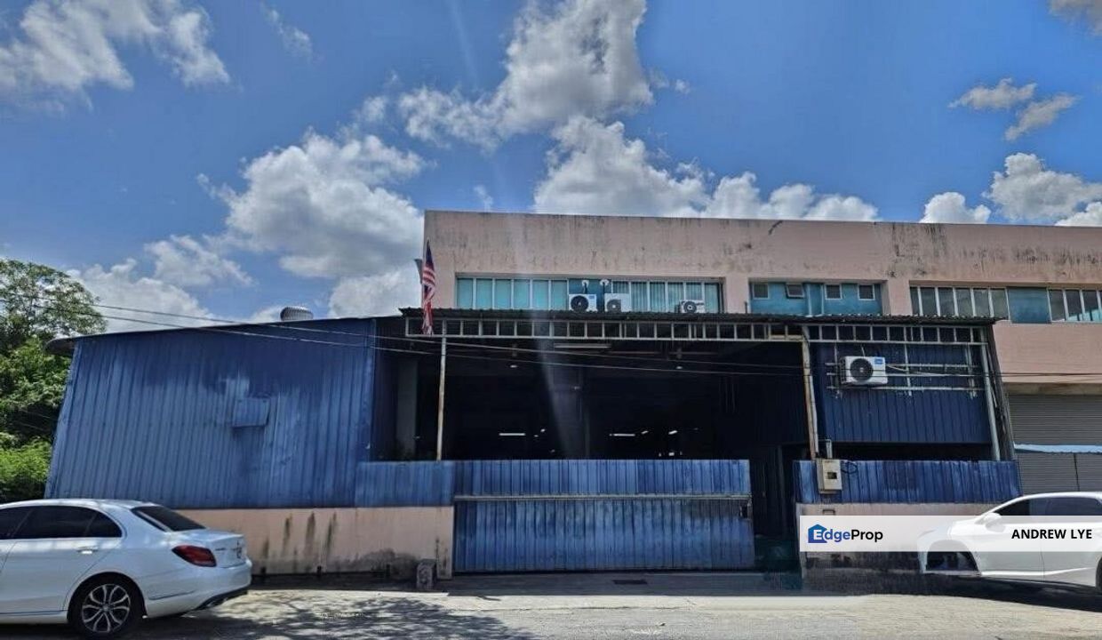 Pusing Batu Gajah Perdana 1.5 Storey Semi Detached Factory For Sale , Perak, Pusing