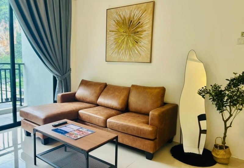 THE COVE HILLSIDE RESIDENCE