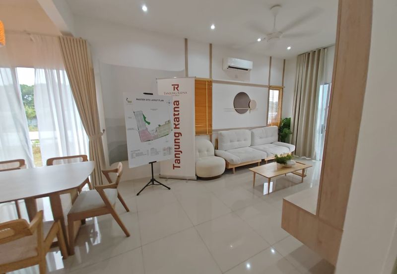 Spanish Gardens by The Water