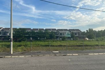 TAMAN BANDAR BARU LAHAT