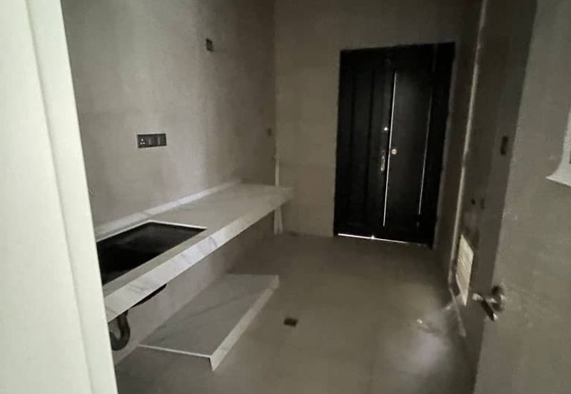 The Grand Thompson Residence