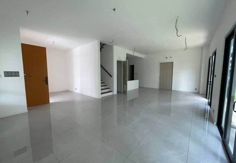 The Grand Thompson Residence