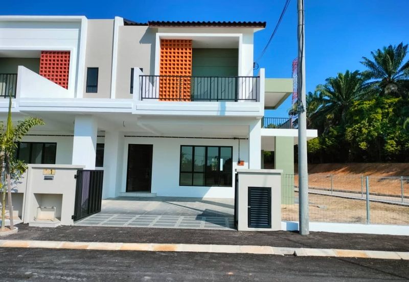 Panorama Lapangan Perdana