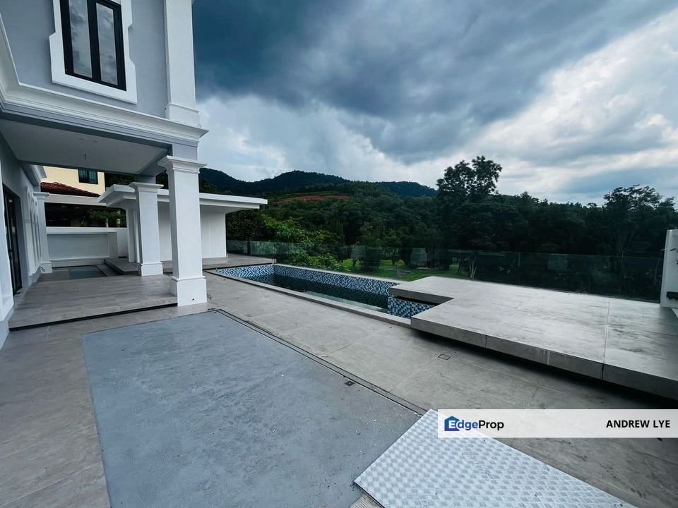 Meru Valley Double Storey Bungalow For Sale , Perak, Ipoh